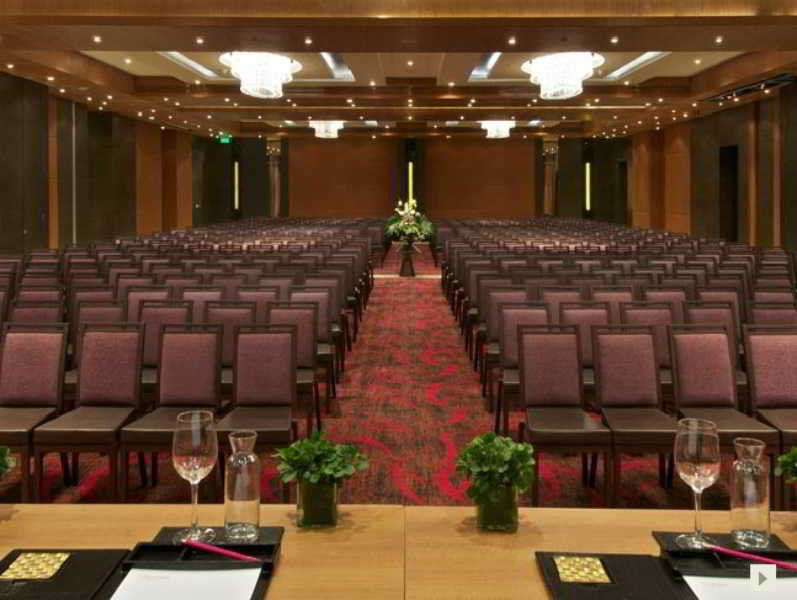 Vivanta Hyderabad, Begumpet Exterior foto The ballroom